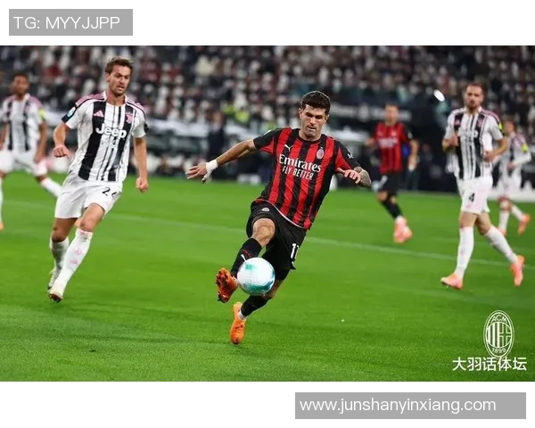 足球明星们静待豪门报价引发转会市场热潮与关注